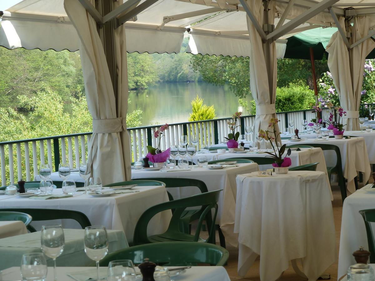 Auberge Les Tilleuls Vincelottes Exteriör bild